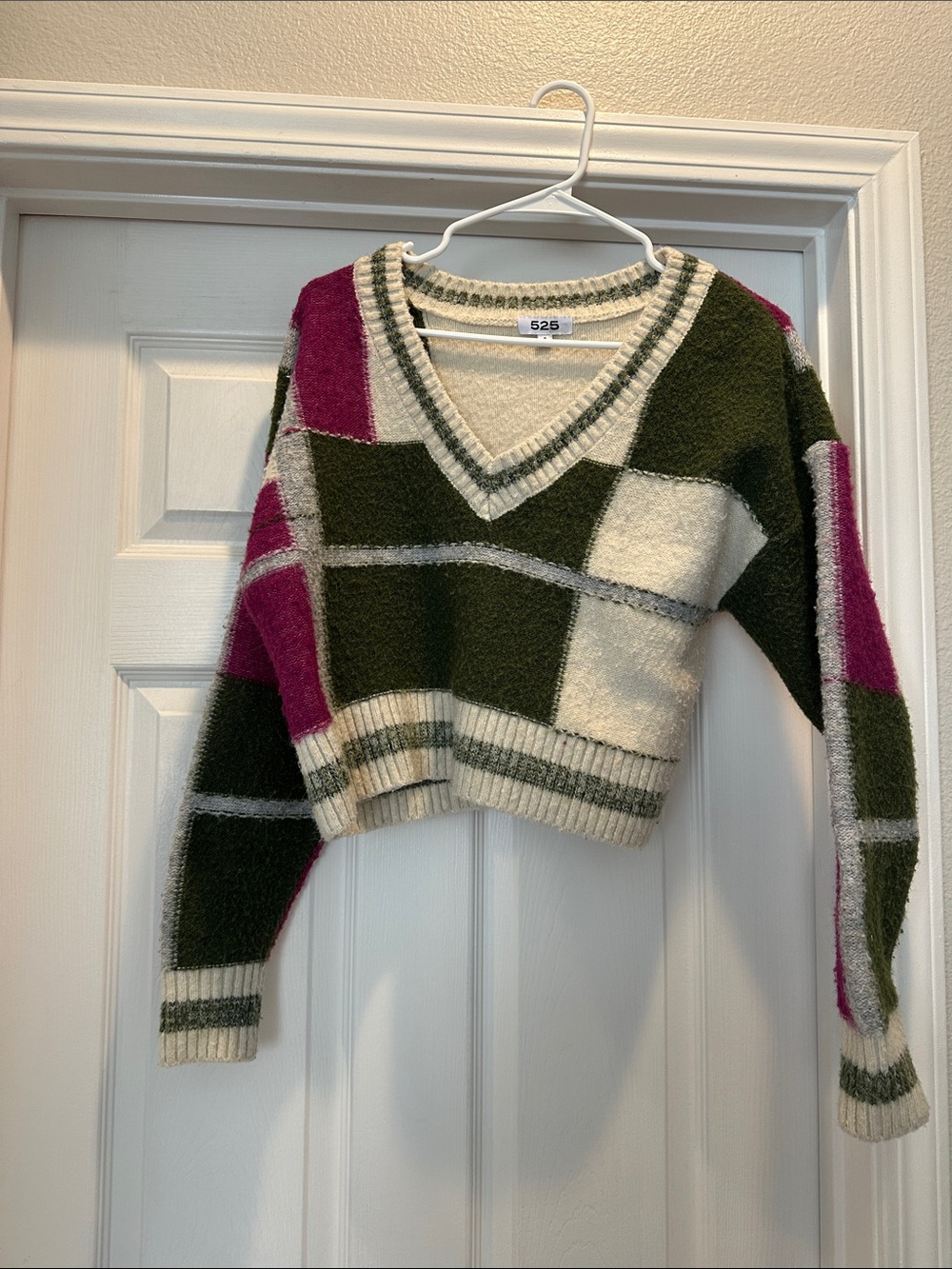 525 America Olive, Cream & Magenta V-Neck Colorblock Sweater